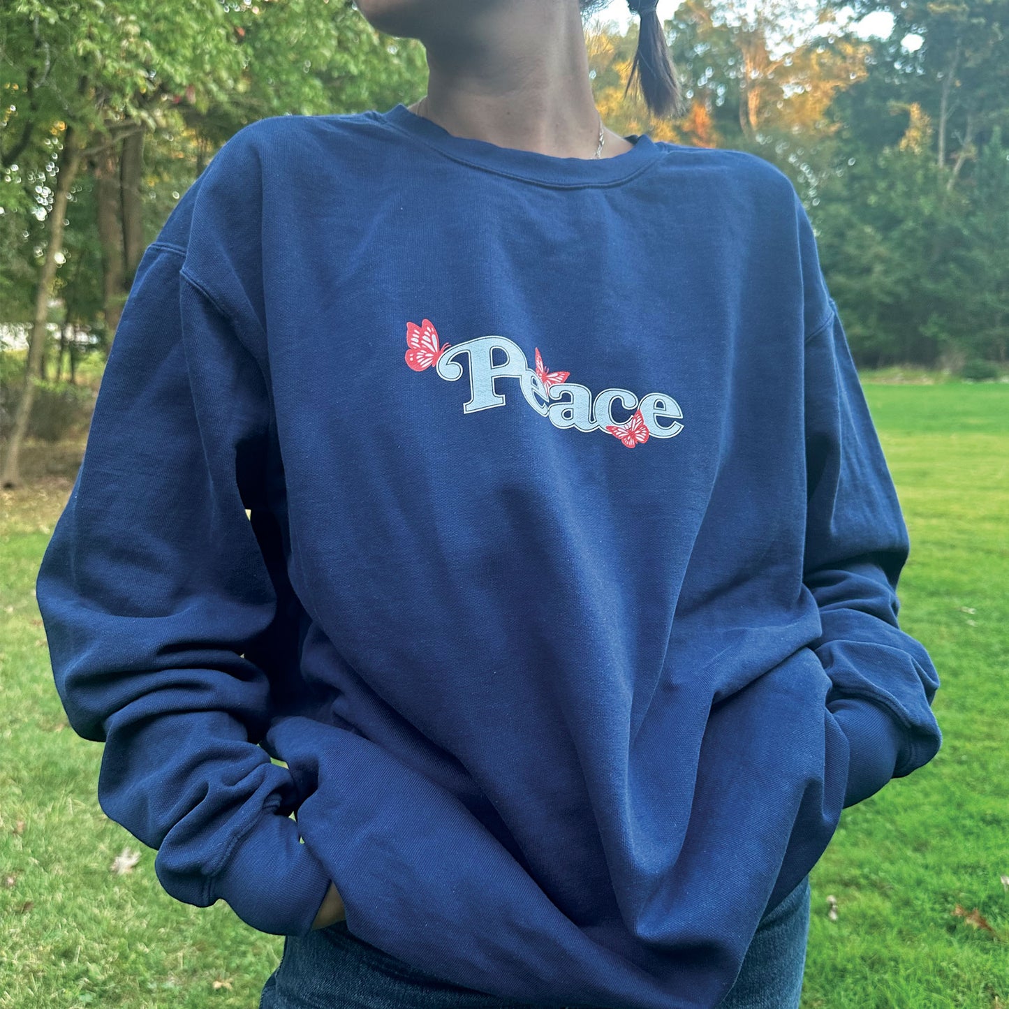 PEACE CREWNECK