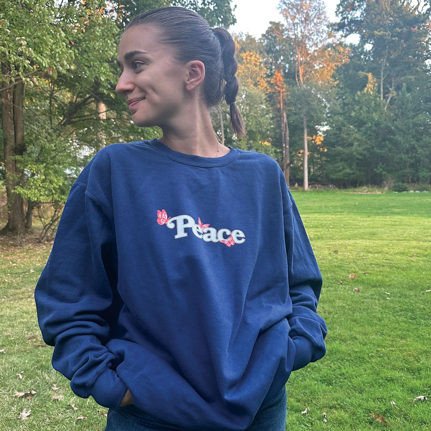 PEACE CREWNECK